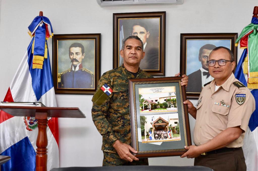 EGEMERD Recibe visita de Autoridades y Estudiantes de la Escuela de Comando y Estado Mayor de El Salvador