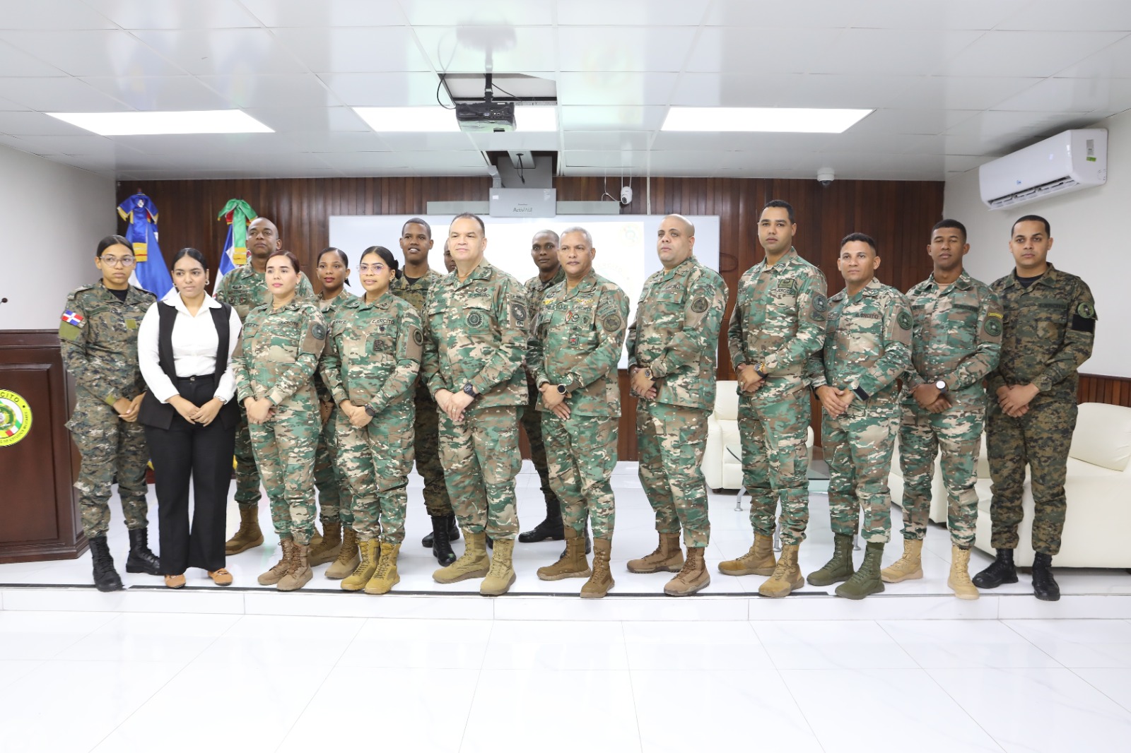 Clausura del Curso Básico para Instructores-Facilitadores del Ejército