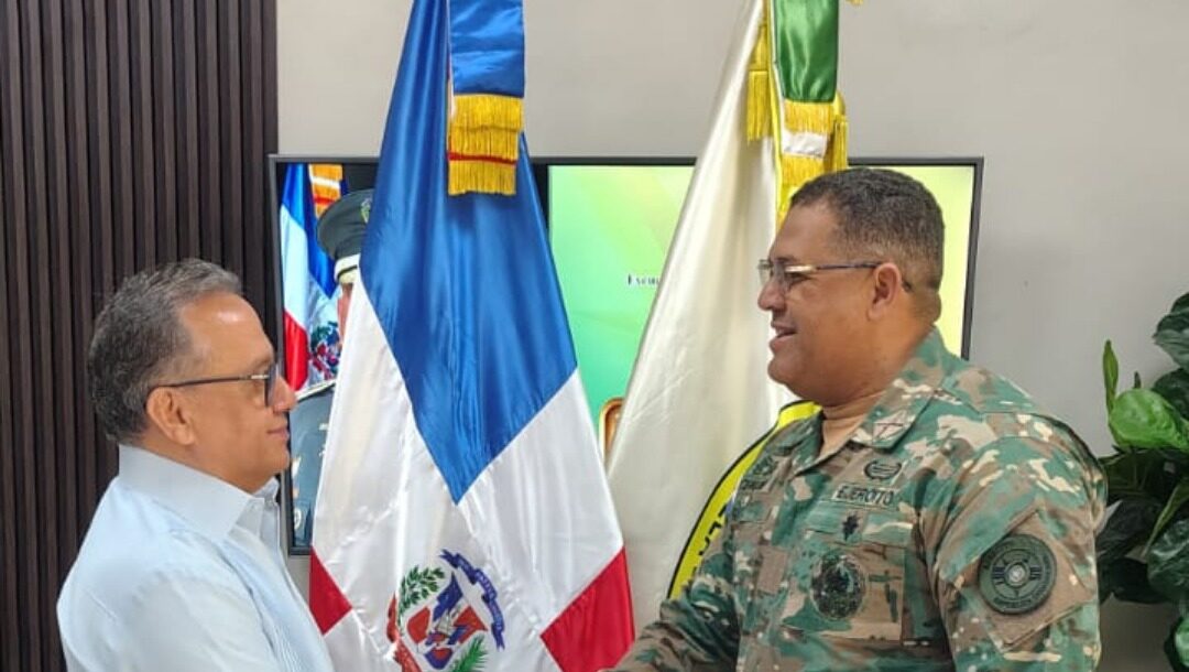 EGEMERD recibe visita de cortesía del General (r) Williams G. Jiménez Polanco, ERD, (DEM).