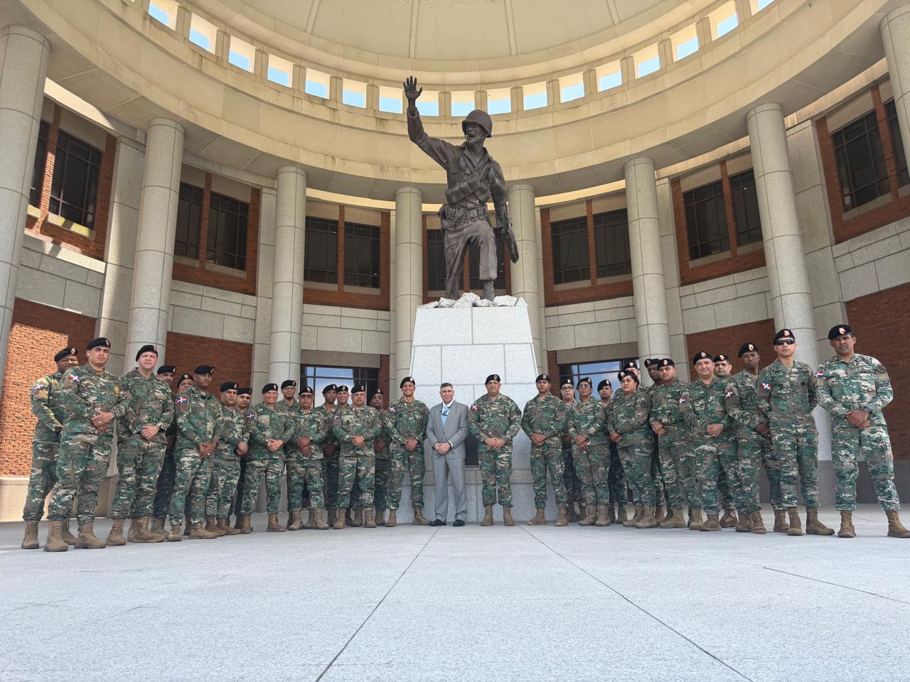 EGEMERD: La formación militar trasciende fronteras.